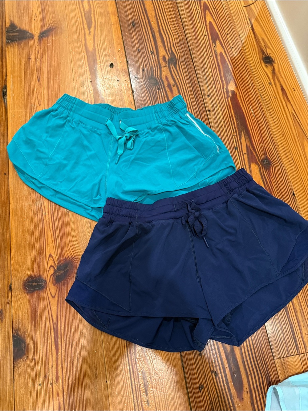 lululemon athletica Women's Two-Pack Running Shorts - Teal & Navy